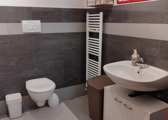 Circuito Simoncelli אכסניה